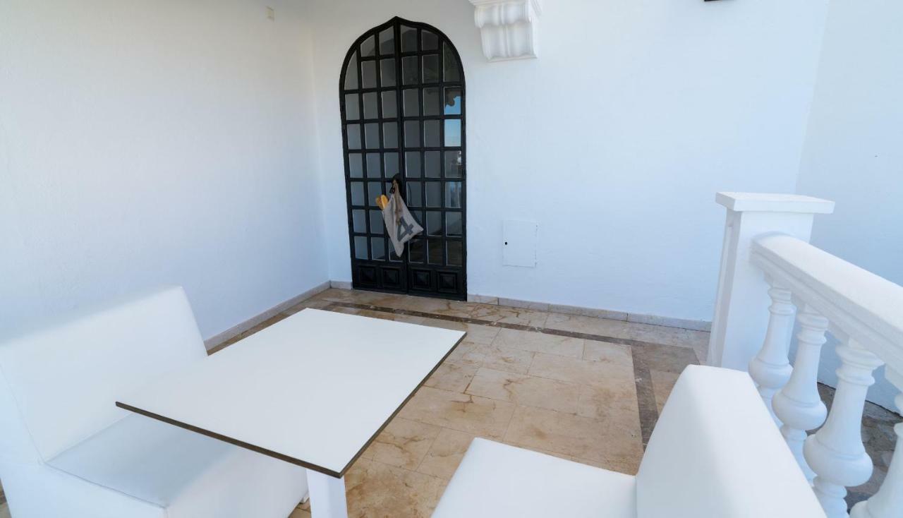 Mijas Residence Bagian luar foto